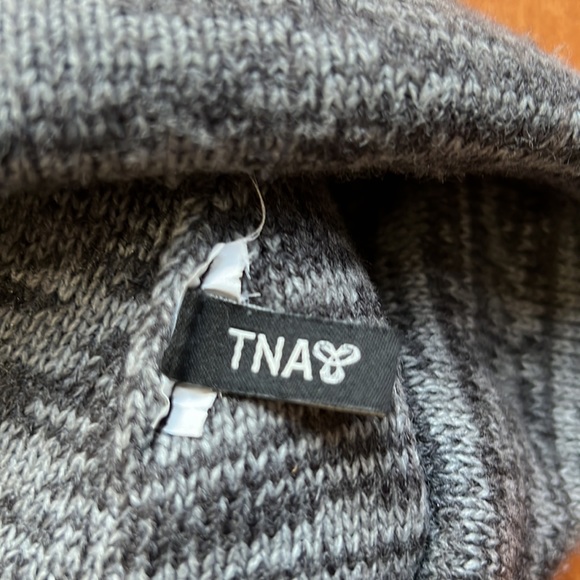 3 hats, great condition - Picture 3 of 4